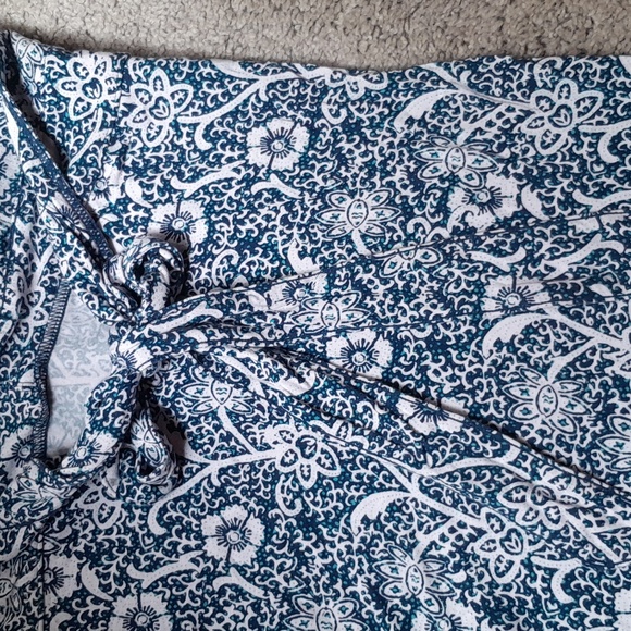 Free People Happiness in Bloom Floral Halter Top in Hula Blue sz Small - Picture 5 of 11